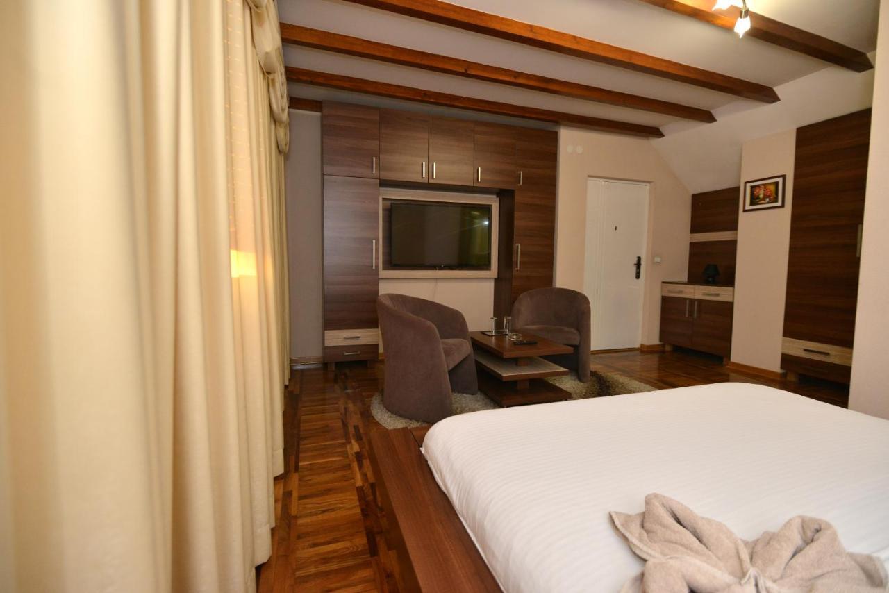 Garni Hotel Kaca Kragujevac Dış mekan fotoğraf