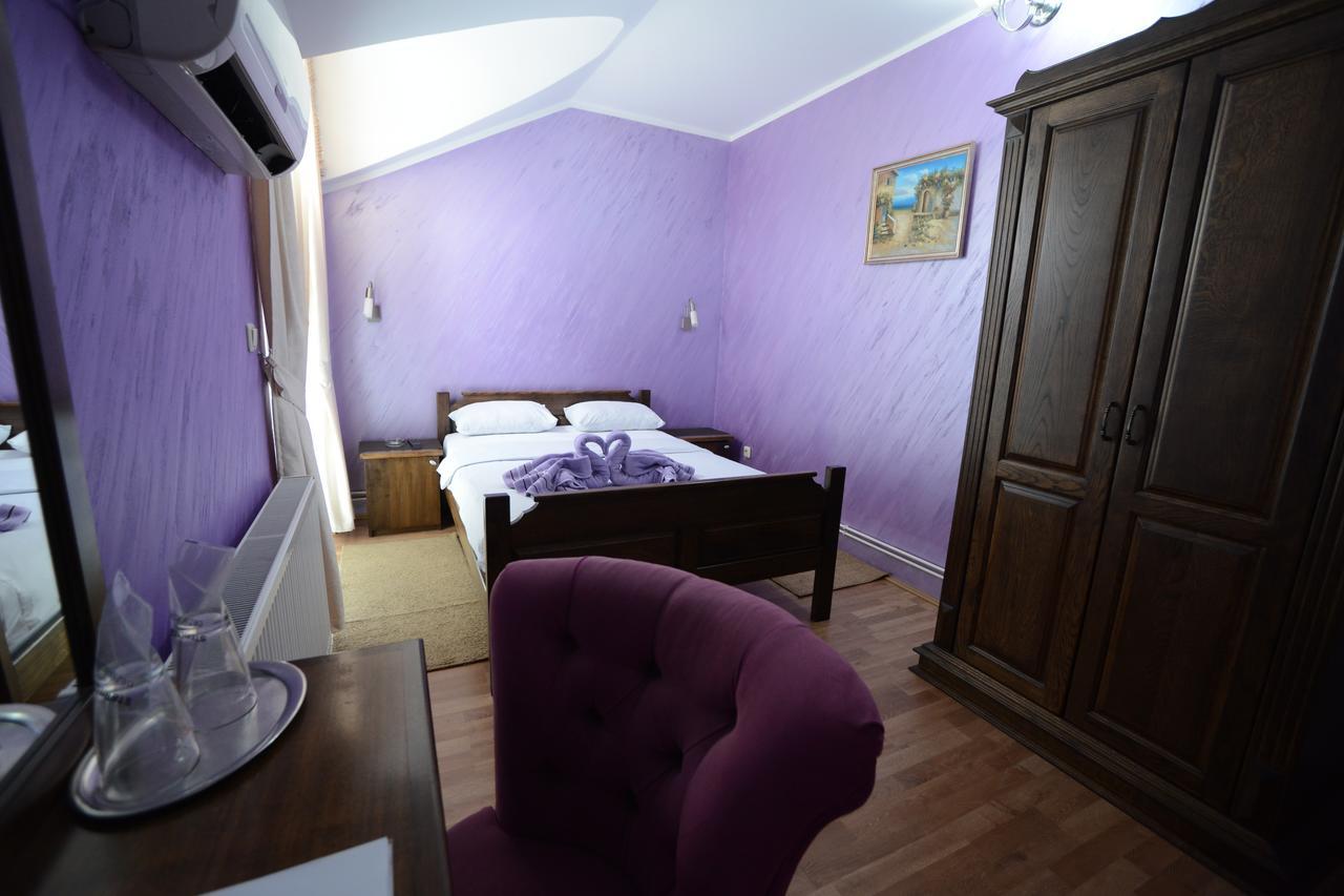Garni Hotel Kaca Kragujevac Dış mekan fotoğraf